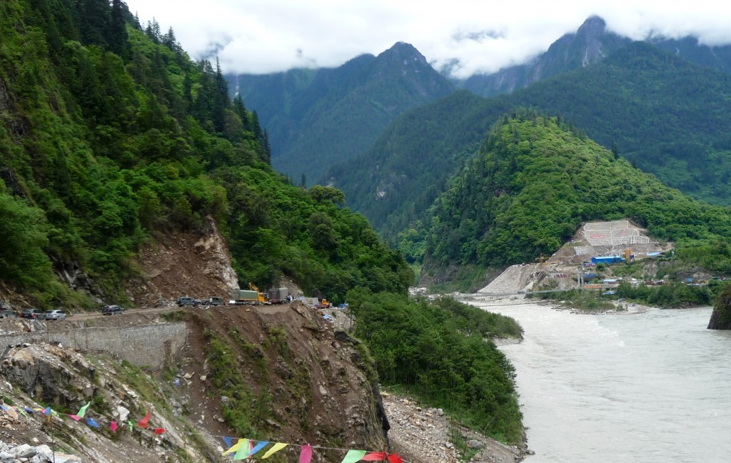 Traffic jam in a gorge